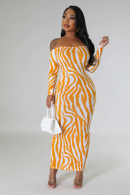 Off-shoulder backless long-sleeved dress