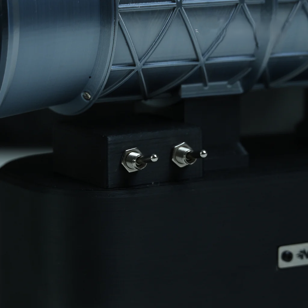 J35-A Turbojet Engine Vector Tail Spray Humidifier