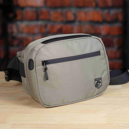 Quick - Magnetic Clasp Crossbody Bag