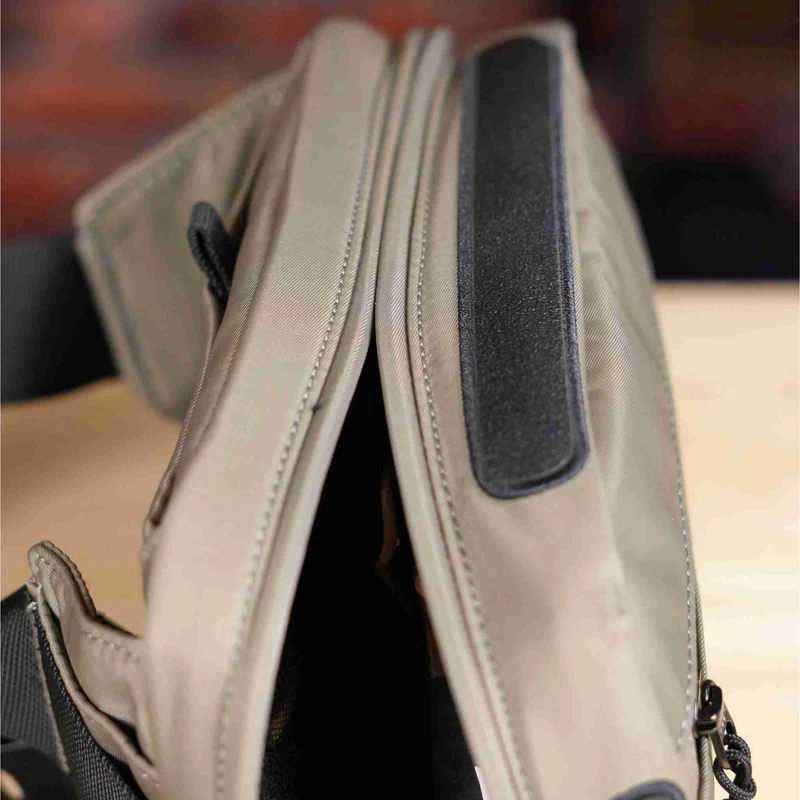 Quick - Magnetic Clasp Crossbody Bag