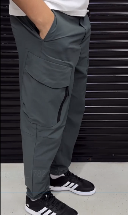 Multi-pocket tapered cargo pants